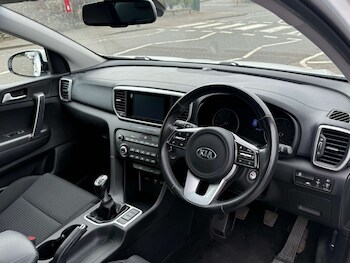 Used Kia Sportage 2019 for sale - 76830963: Photo