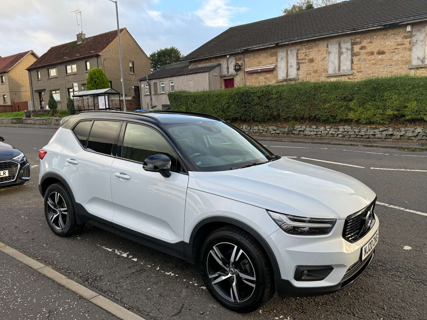 Used Volvo XC40 2020 for sale - 76830924: Photo 10