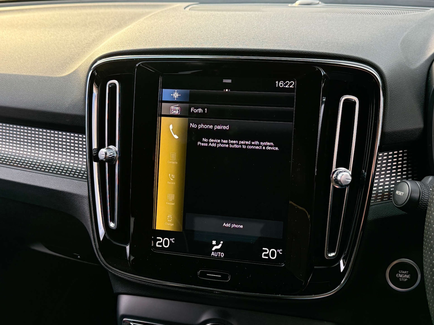 Used Volvo XC40 2020 for sale - 76830924: Photo 23