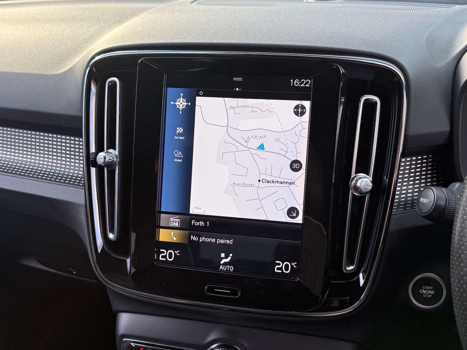 Used Volvo XC40 2020 for sale - 76830924: Photo 3