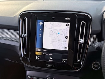 Used Volvo XC40 2020 for sale - 76830924: Photo