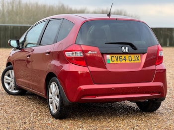 Used Honda Jazz 2014 for sale - 77290429: Photo