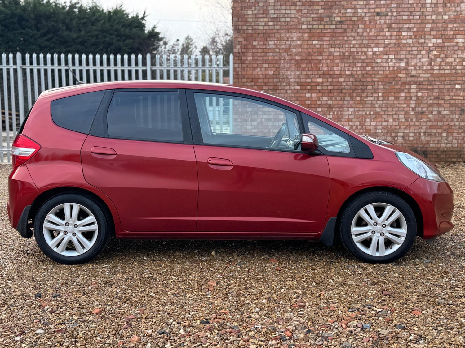Used Honda Jazz 2014 for sale - 77290429: Photo 5
