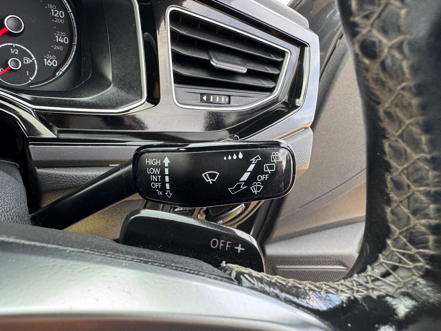 Used Volkswagen Polo 2019 for sale - 78128030: Photo 35