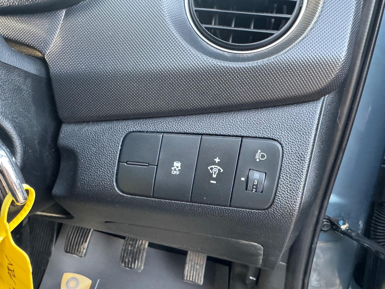 Used Hyundai i10 for sale - 77683999: Photo 22