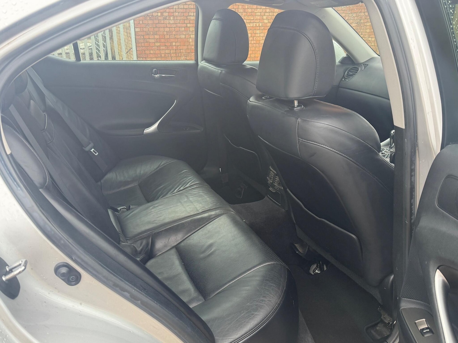 Used Lexus IS for sale - 77190879: Photo 14