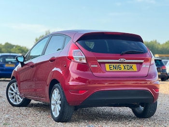 Used Ford Fiesta 2016 for sale - 79034022: Photo
