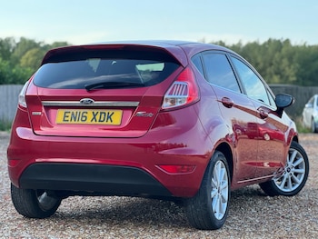 Used Ford Fiesta 2016 for sale - 79034022: Photo