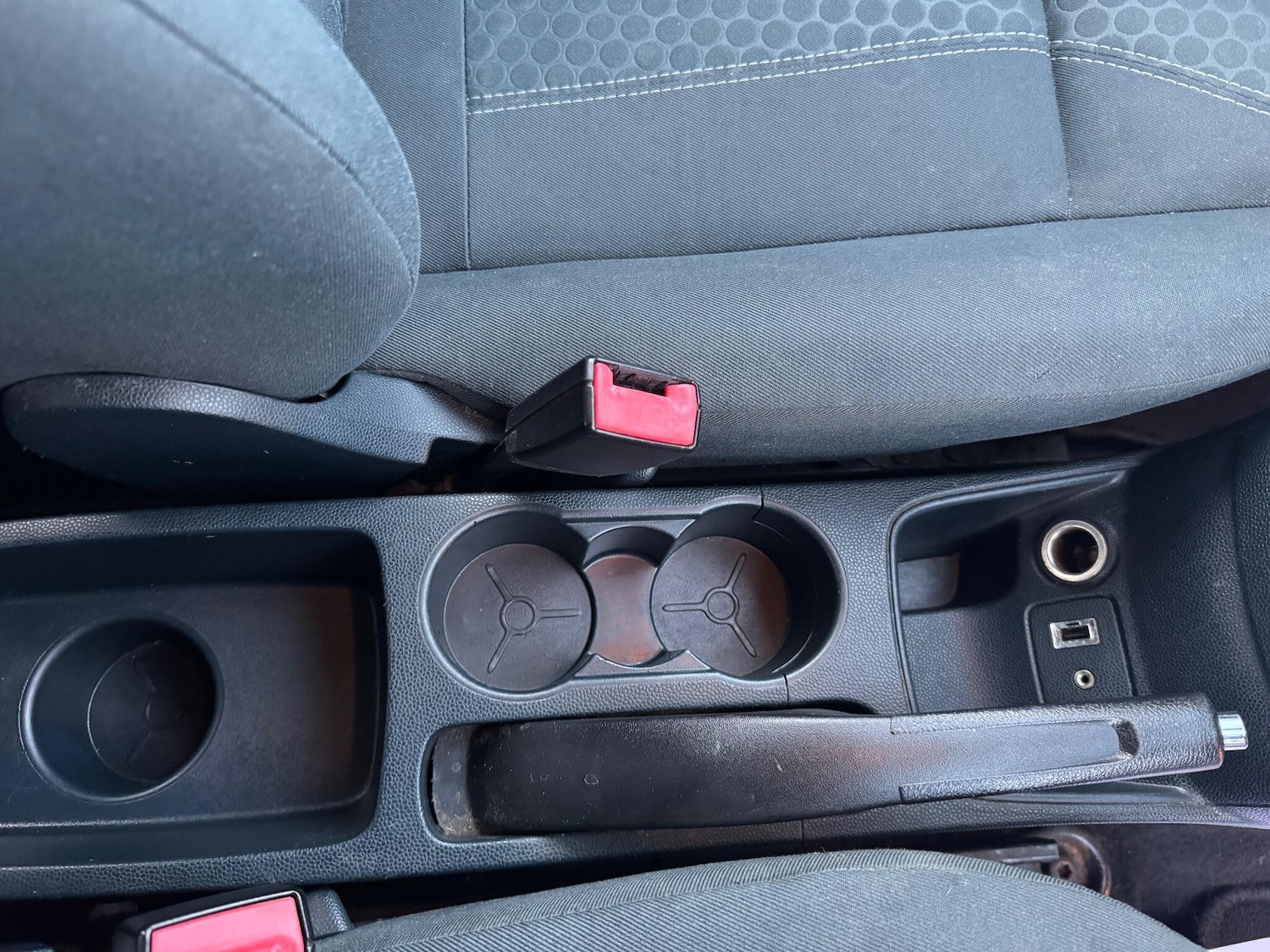 Used Ford Fiesta 2011 for sale - 77190437: Photo 42