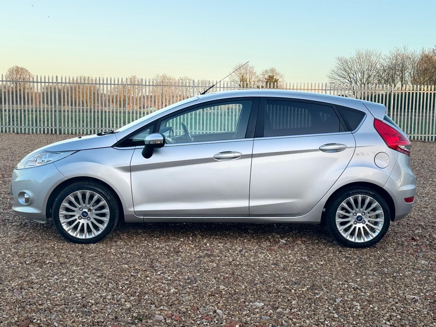 Used Ford Fiesta for sale - 77190437: Photo 7