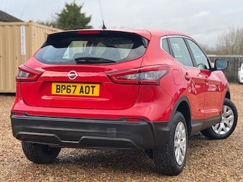 Used Nissan Qashqai 2018 for sale - 77484606: Photo