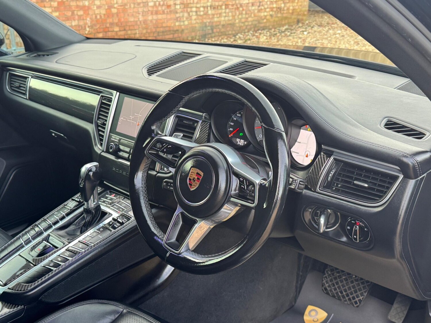 Used Porsche Macan 2017 for sale - 77559701: Photo 18