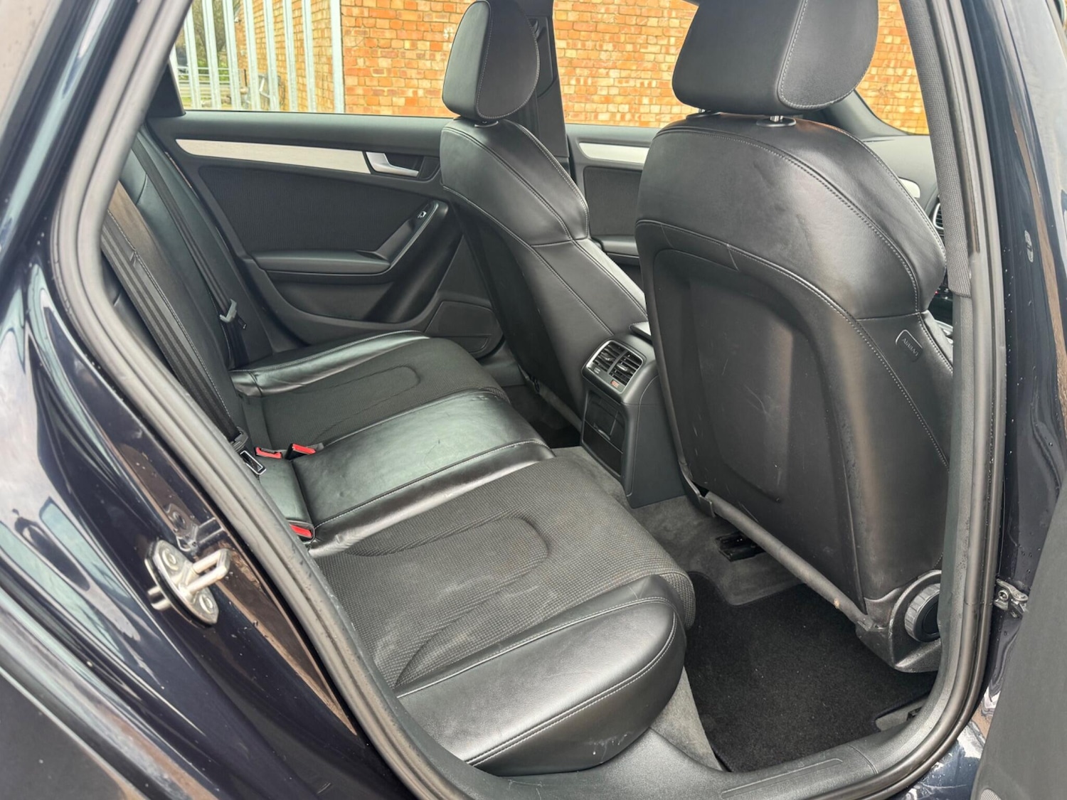 Used Audi A4 for sale - 77376699: Photo 16