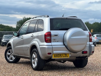 Used Toyota RAV4 2005 for sale - 78965748: Photo