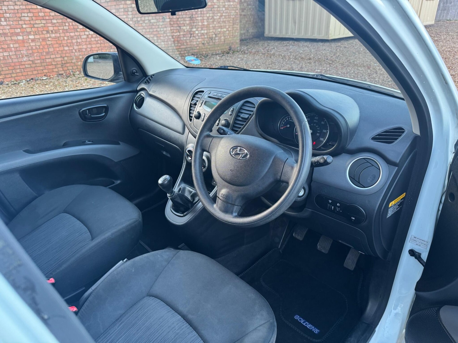 Used Hyundai i10 for sale - 77230183: Photo 14