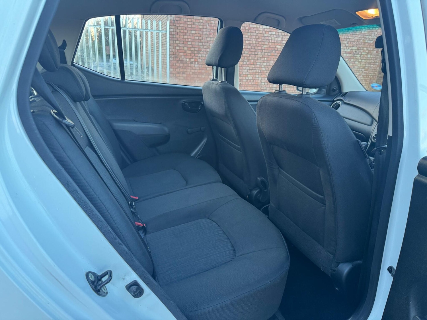 Used Hyundai i10 for sale - 77230183: Photo 17