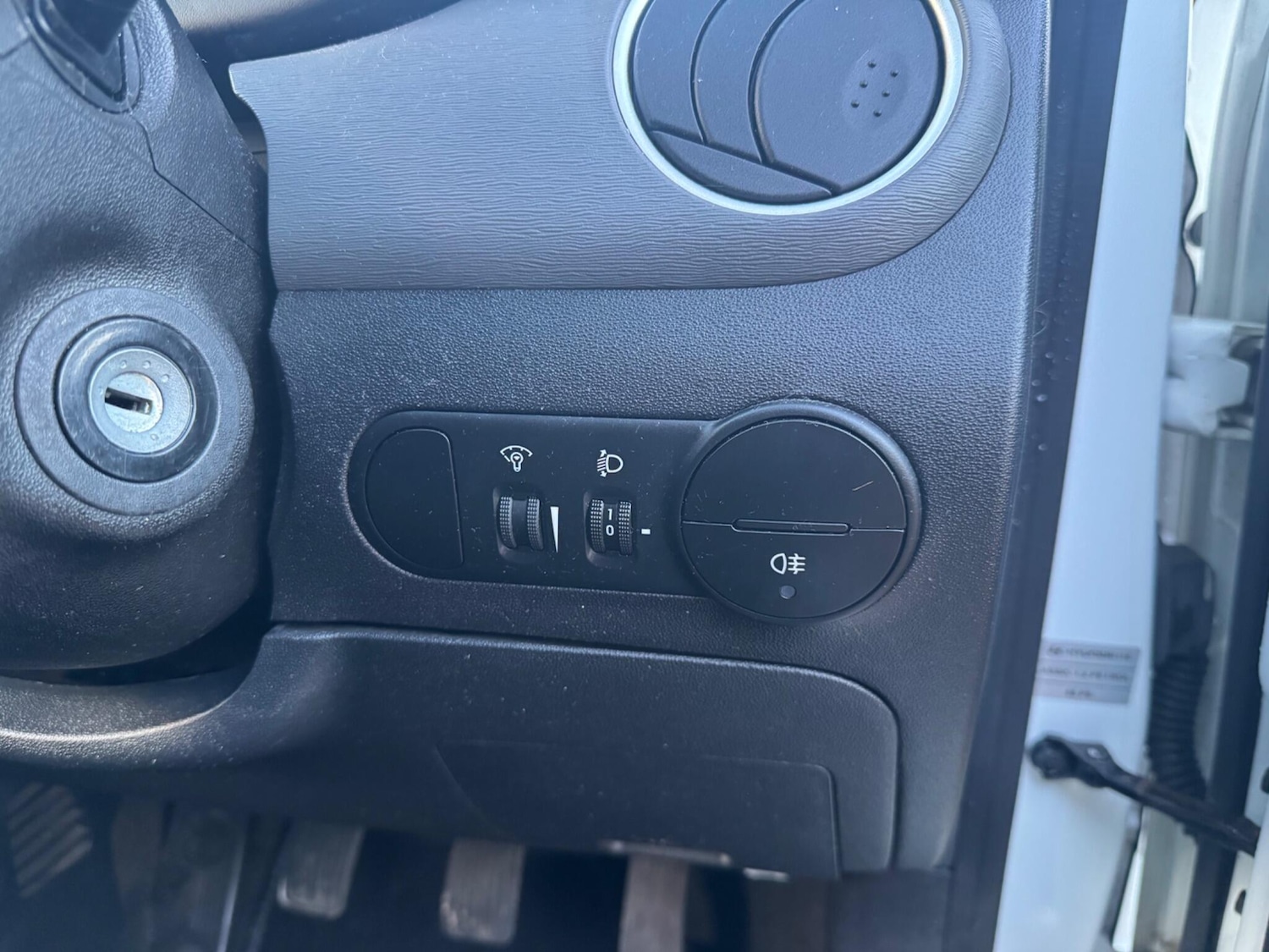 Used Hyundai i10 for sale - 77230183: Photo 27