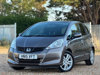 Used Honda Jazz 2015 for sale - 79464241: Photo