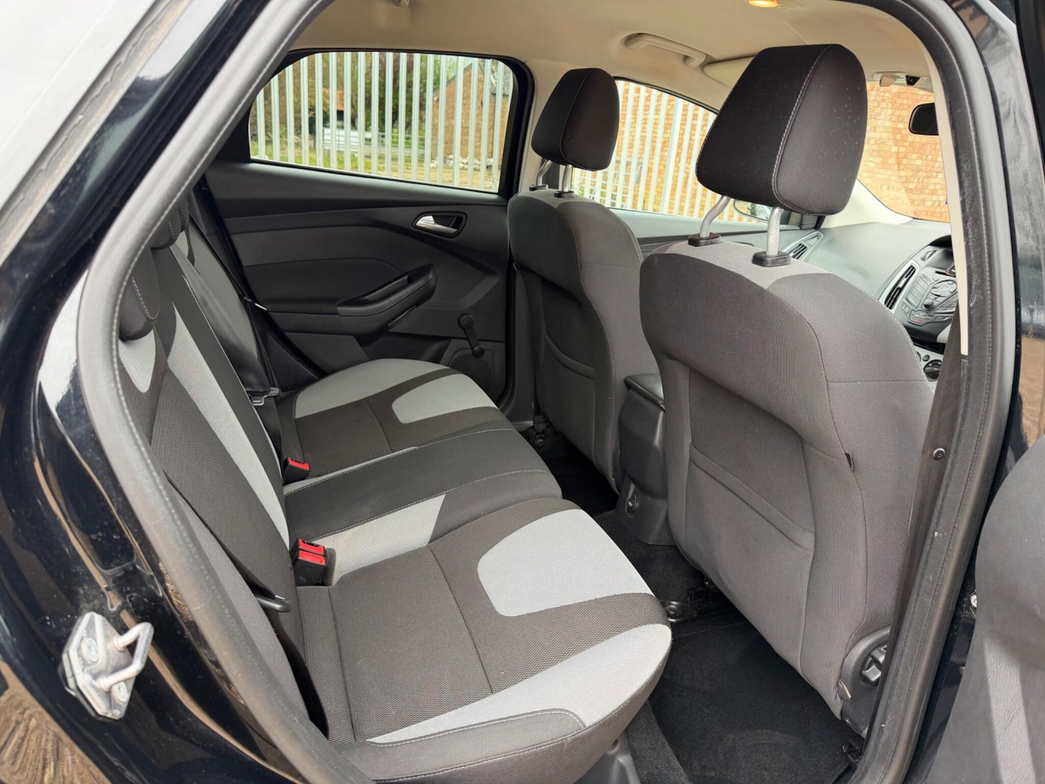 Used Ford Focus 2014 for sale - 78099871: Photo 14