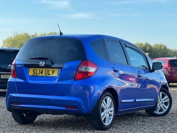 Used Honda Jazz 2014 for sale - 79464804: Photo