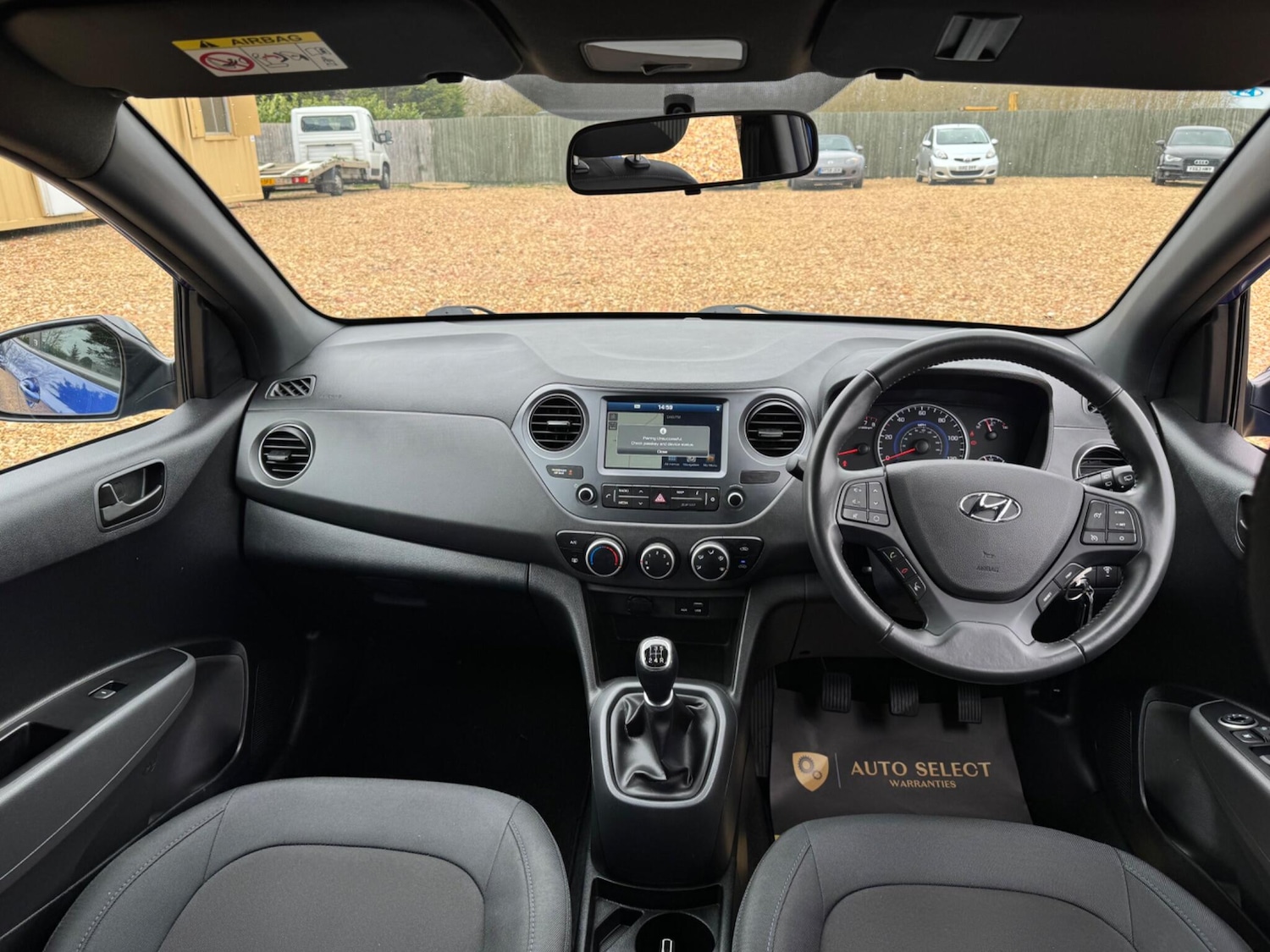 Used Hyundai i10 2018 for sale - 77898430: Photo 21