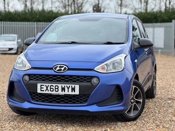 Used Hyundai i10 2018 for sale - 77898430: Photo