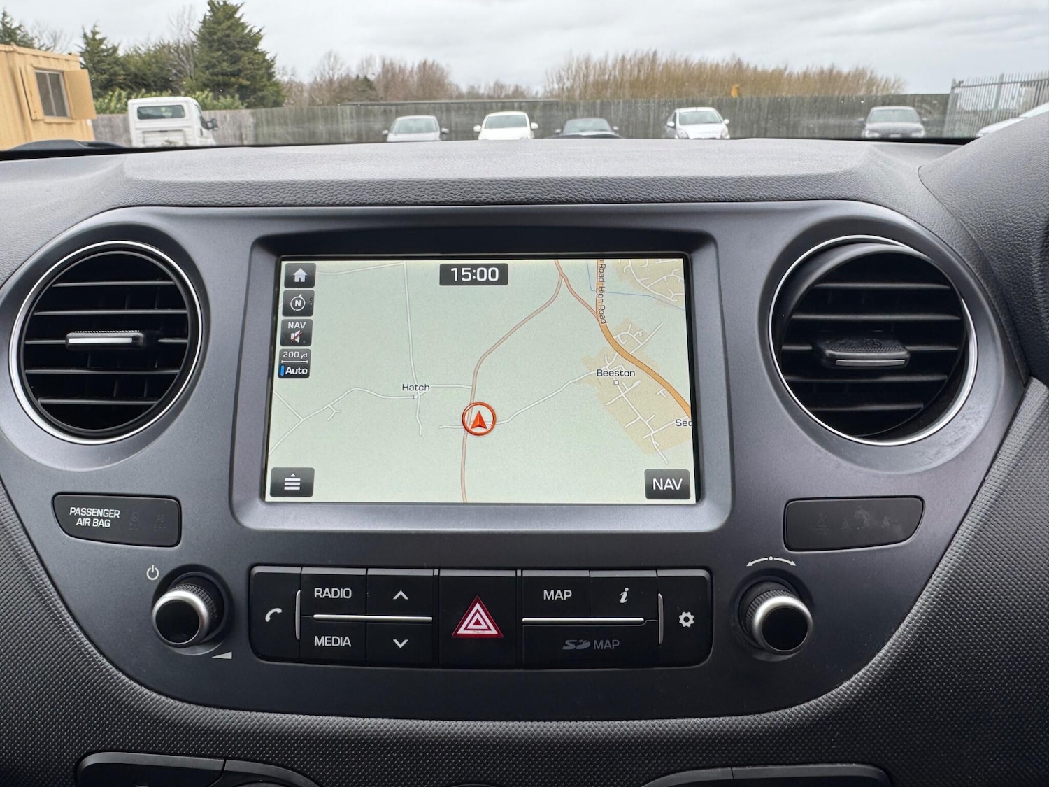 Used Hyundai i10 2018 for sale - 77898430: Photo 30