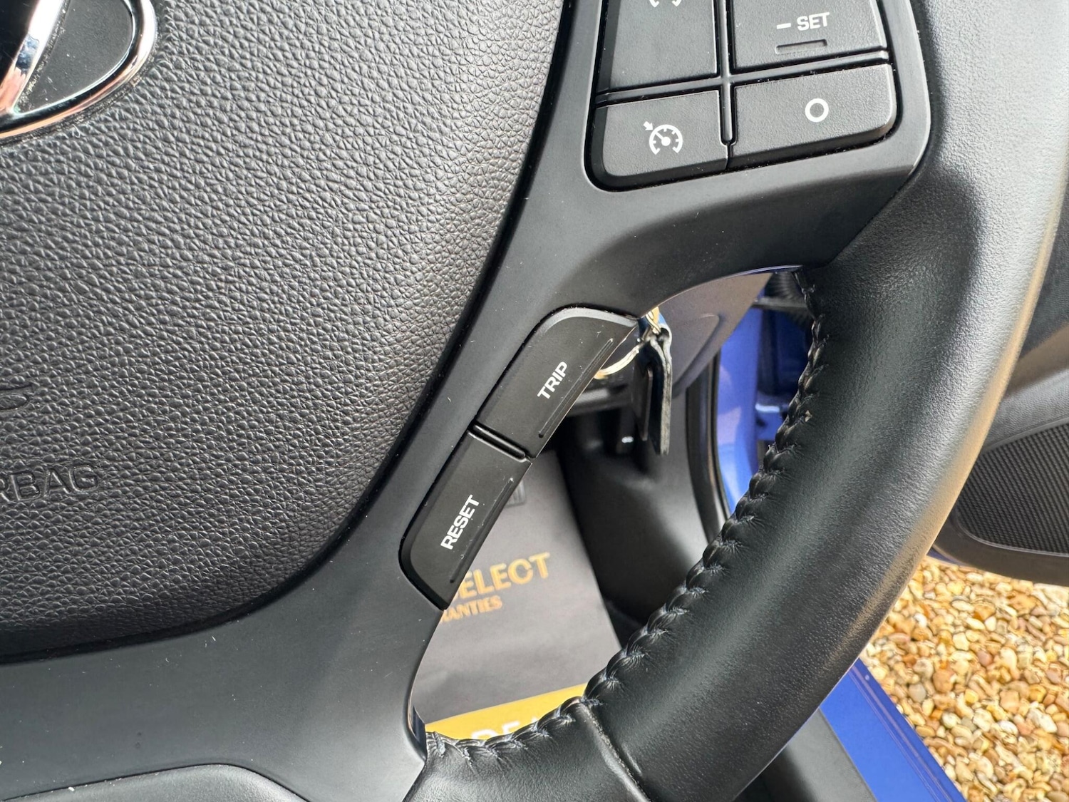 Used Hyundai i10 2018 for sale - 77898430: Photo 35