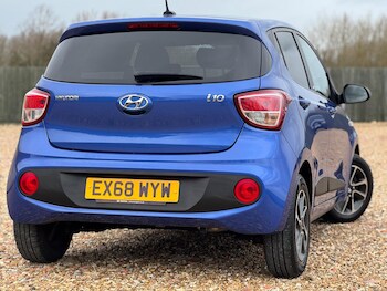 Used Hyundai i10 2018 for sale - 77898430: Photo