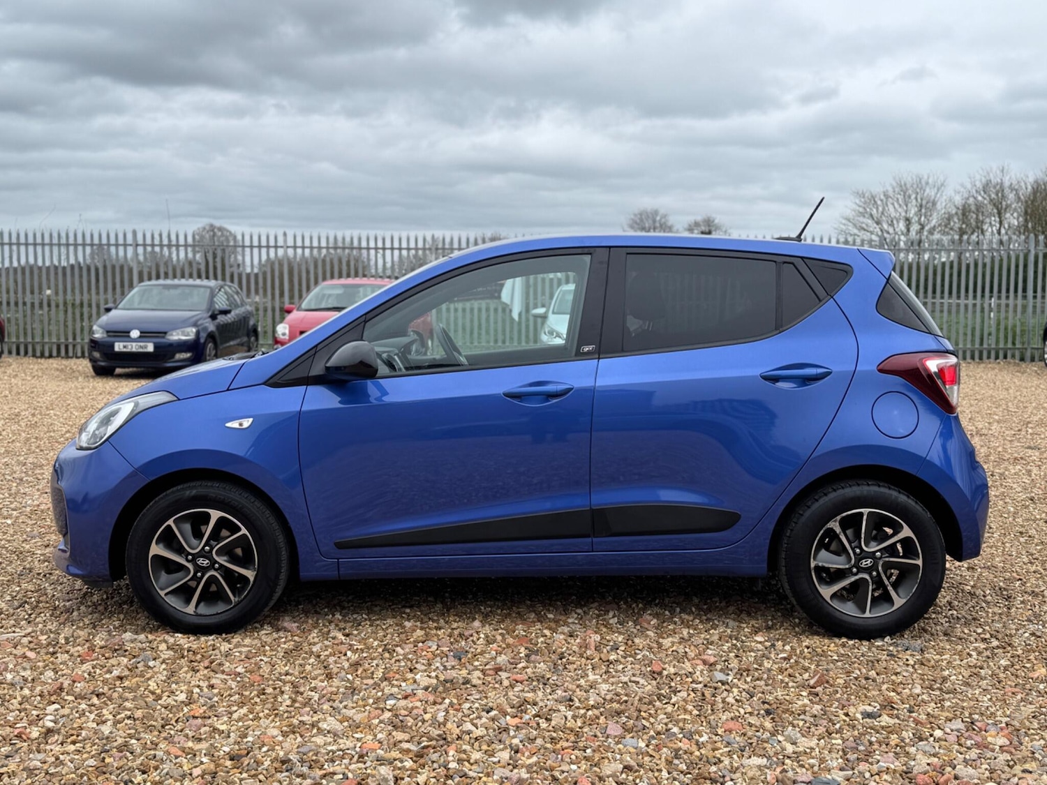 Used Hyundai i10 2018 for sale - 77898430: Photo 9