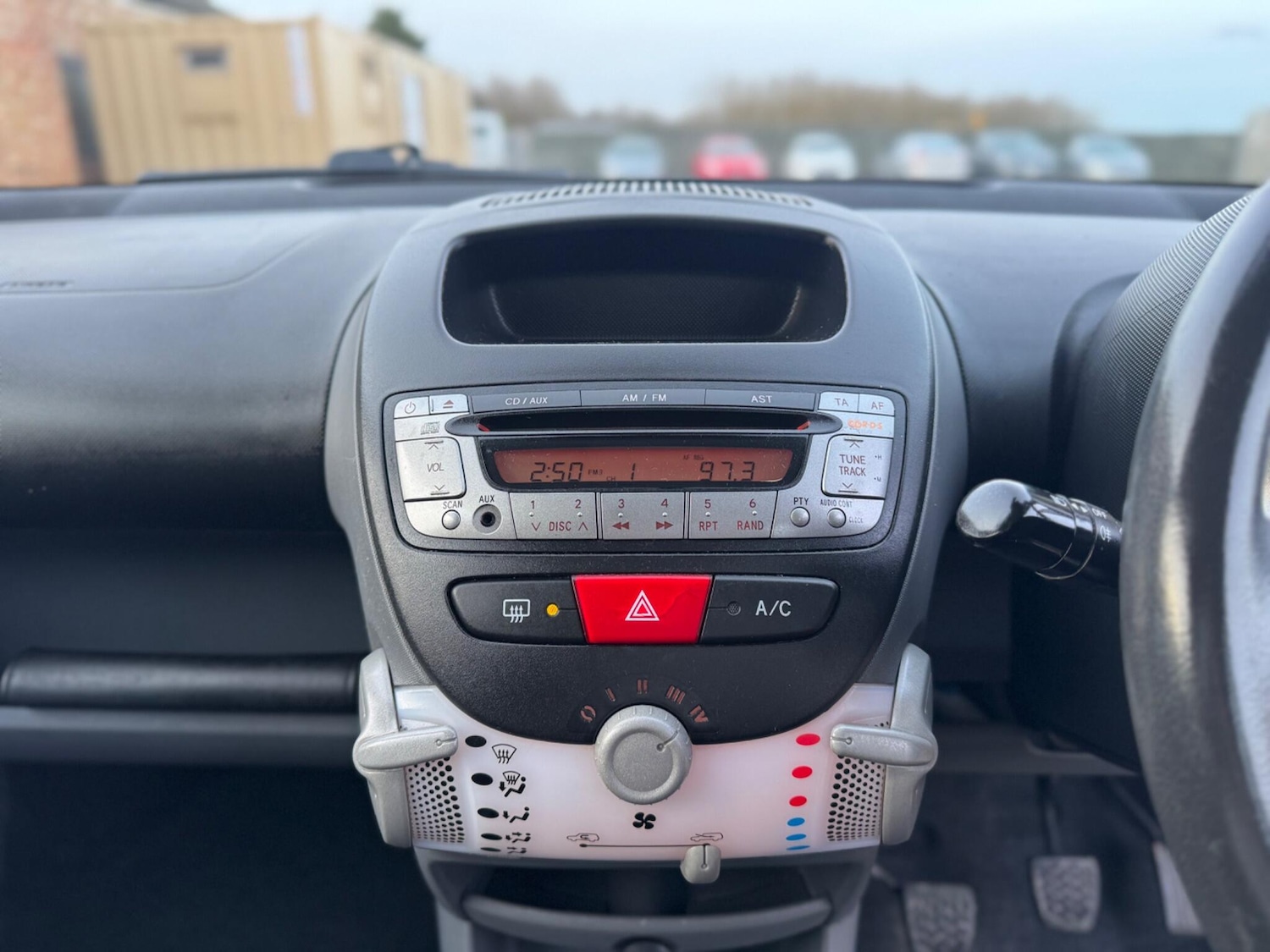 Used Toyota AYGO 2012 for sale - 77559048: Photo 18