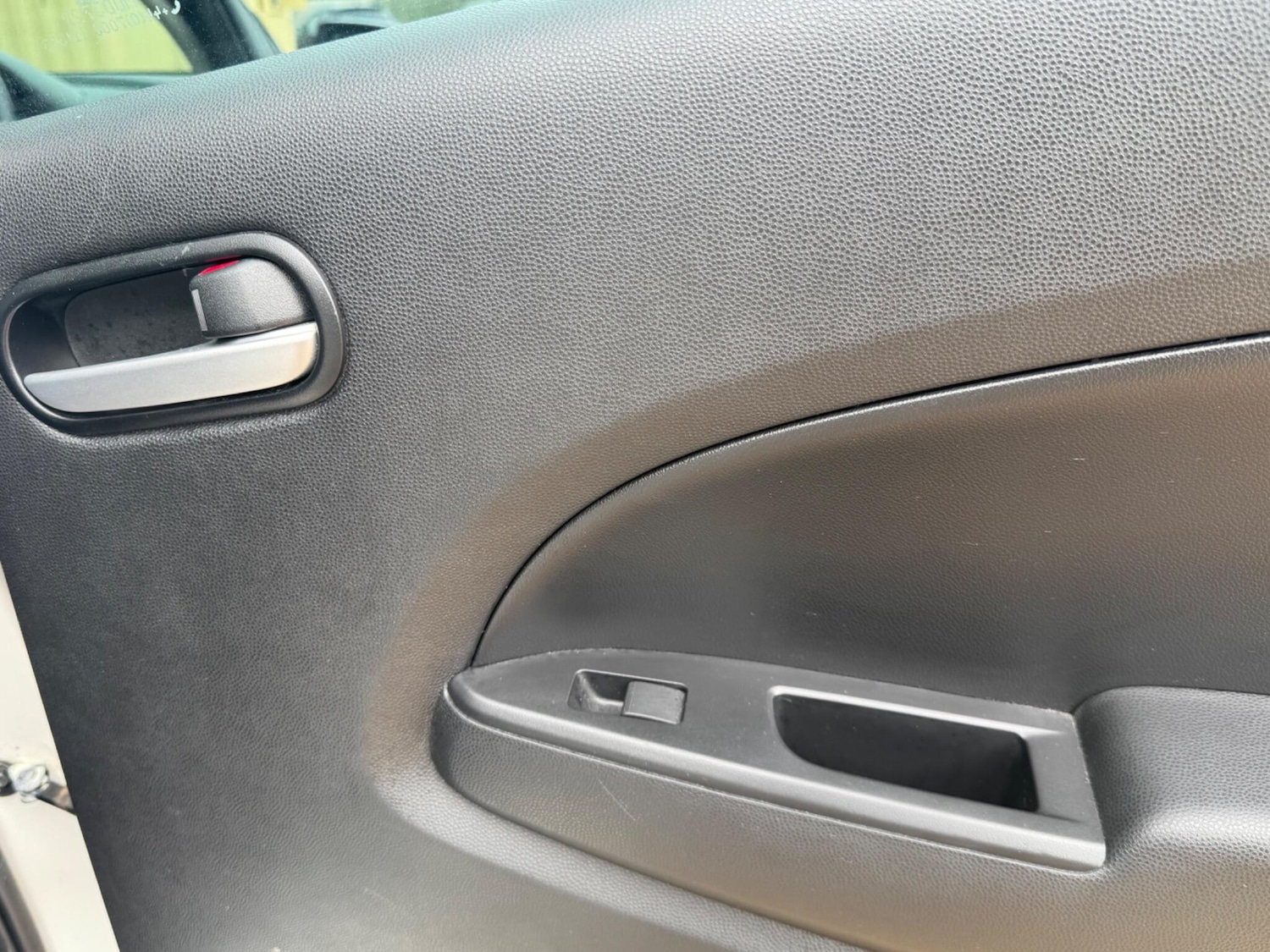 Used Mazda Mazda2 2013 for sale - 78220051: Photo 21