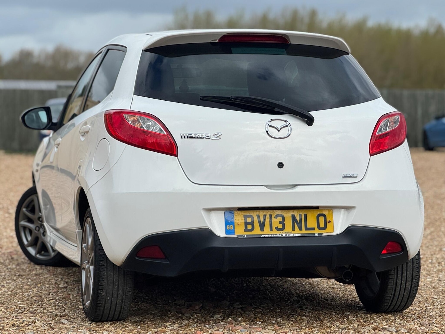 Used Mazda Mazda2 2013 for sale - 78220051: Photo 4