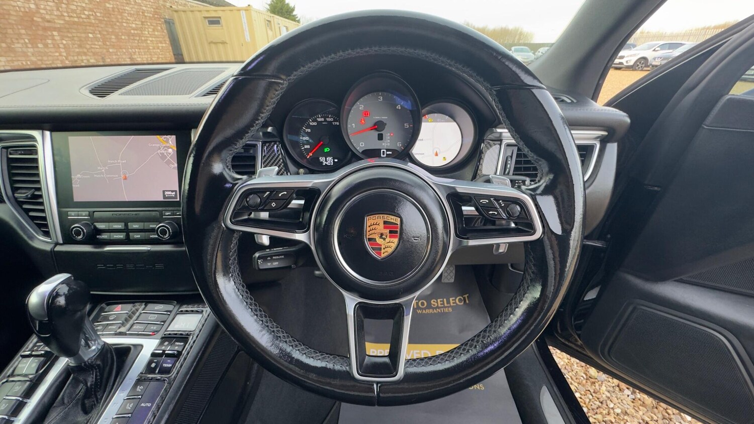 Used Porsche Macan 2017 for sale - 77612396: Photo 31