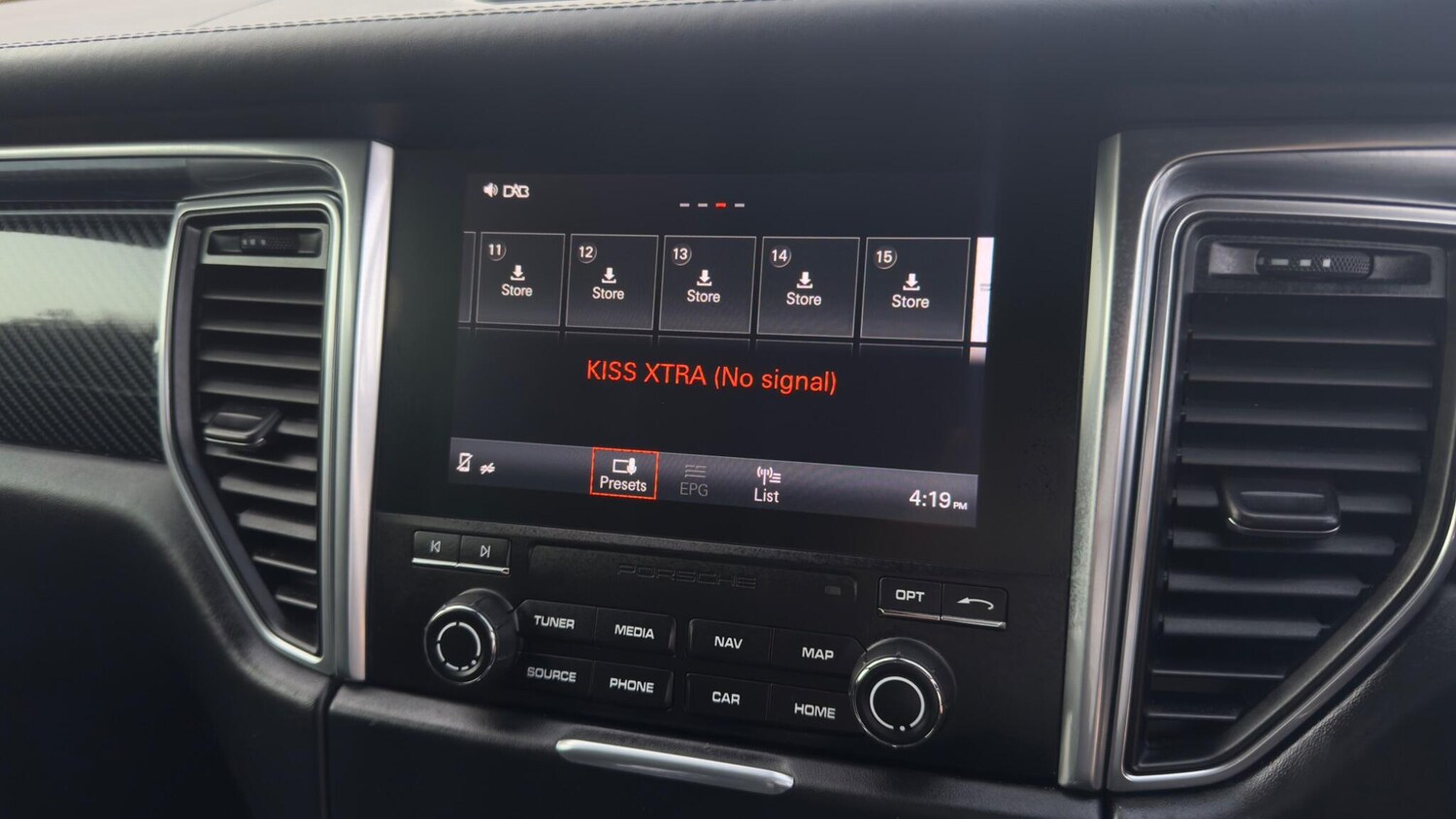 Used Porsche Macan 2017 for sale - 77612396: Photo 39