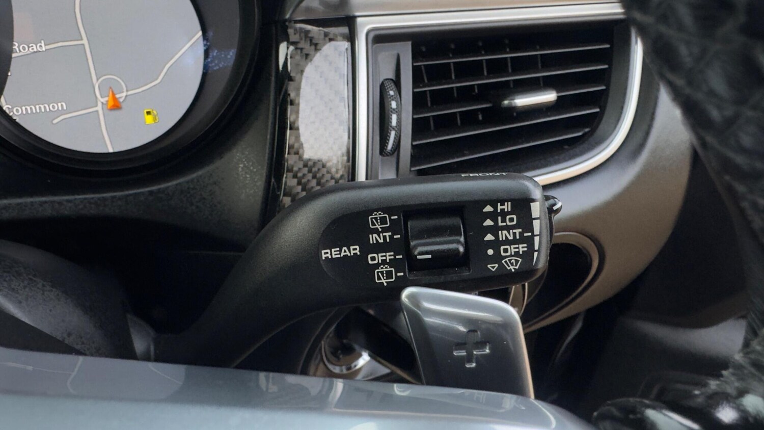 Used Porsche Macan 2017 for sale - 77612396: Photo 48