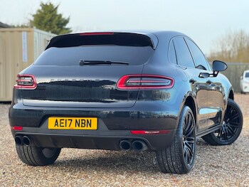 Used Porsche Macan 2017 for sale - 77612396: Photo