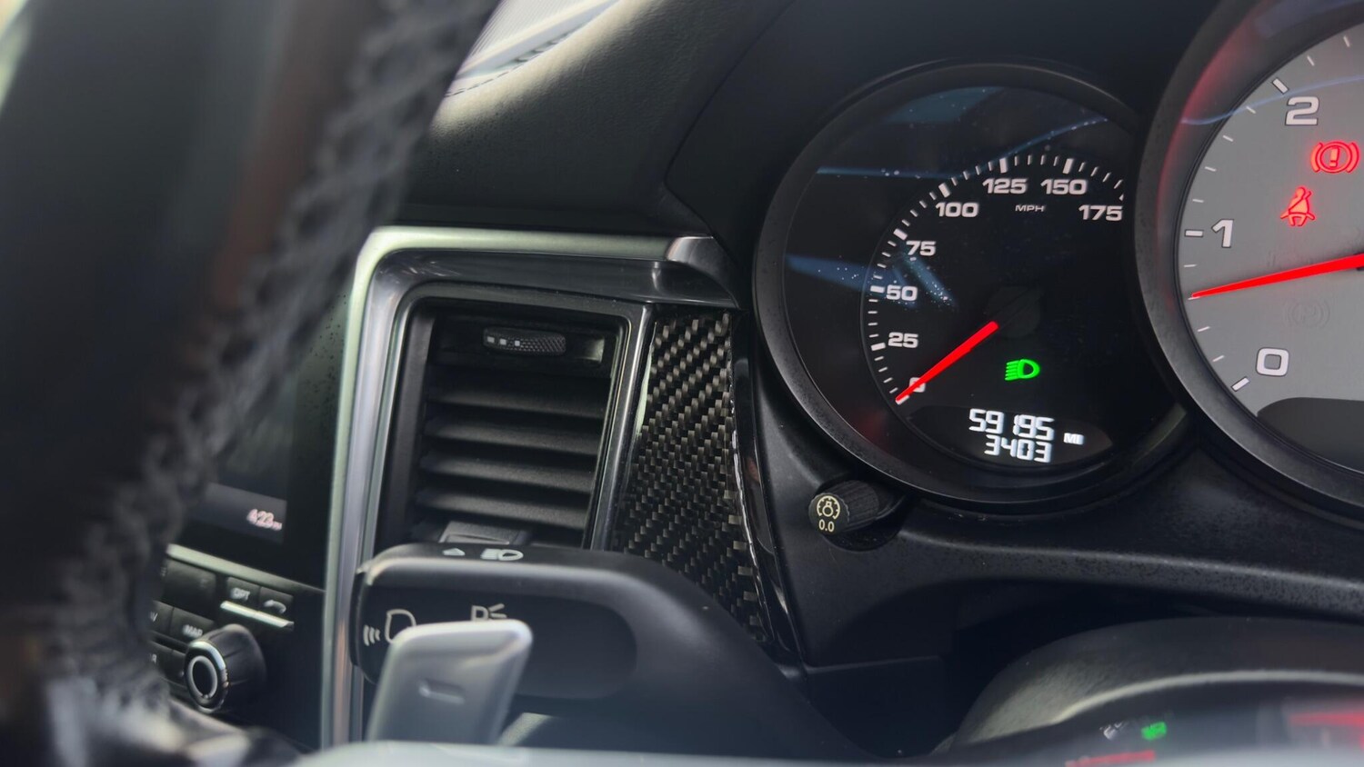 Used Porsche Macan 2017 for sale - 77612396: Photo 51