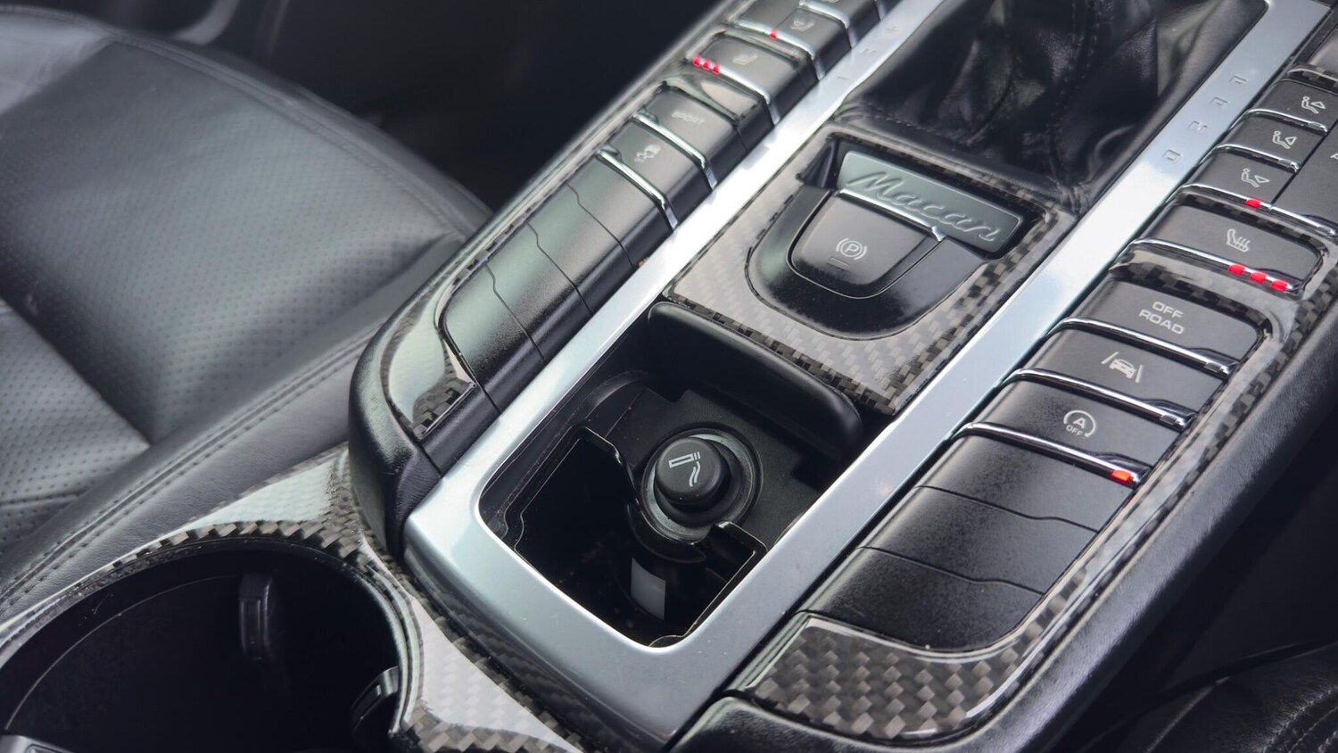 Used Porsche Macan 2017 for sale - 77612396: Photo 57