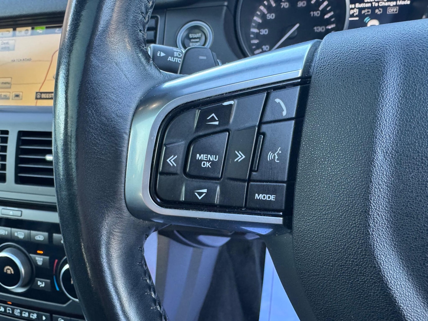 Used Land Rover Discovery Sport for sale - 77191048: Photo 25