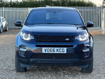 Used Land Rover Discovery Sport 2016 for sale - 77191048: Photo