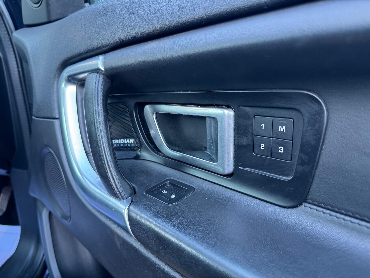 Used Land Rover Discovery Sport for sale - 77191048: Photo 32