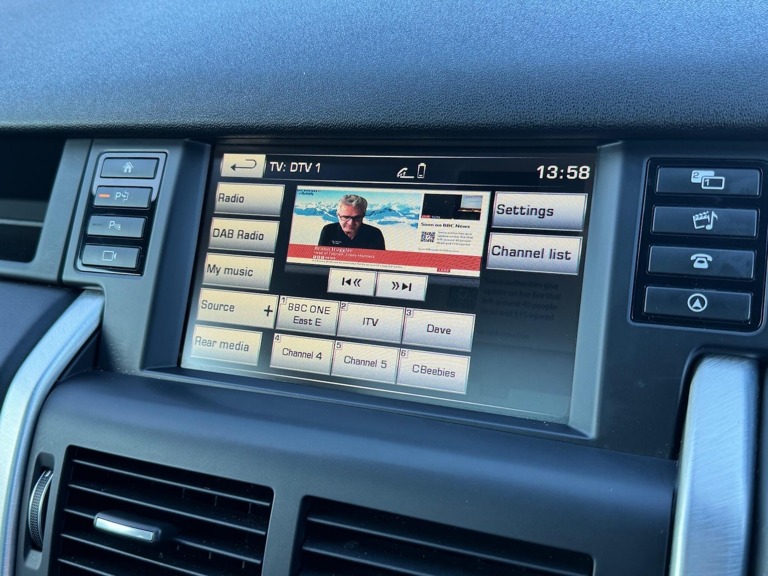 Used Land Rover Discovery Sport for sale - 77191048: Photo 46