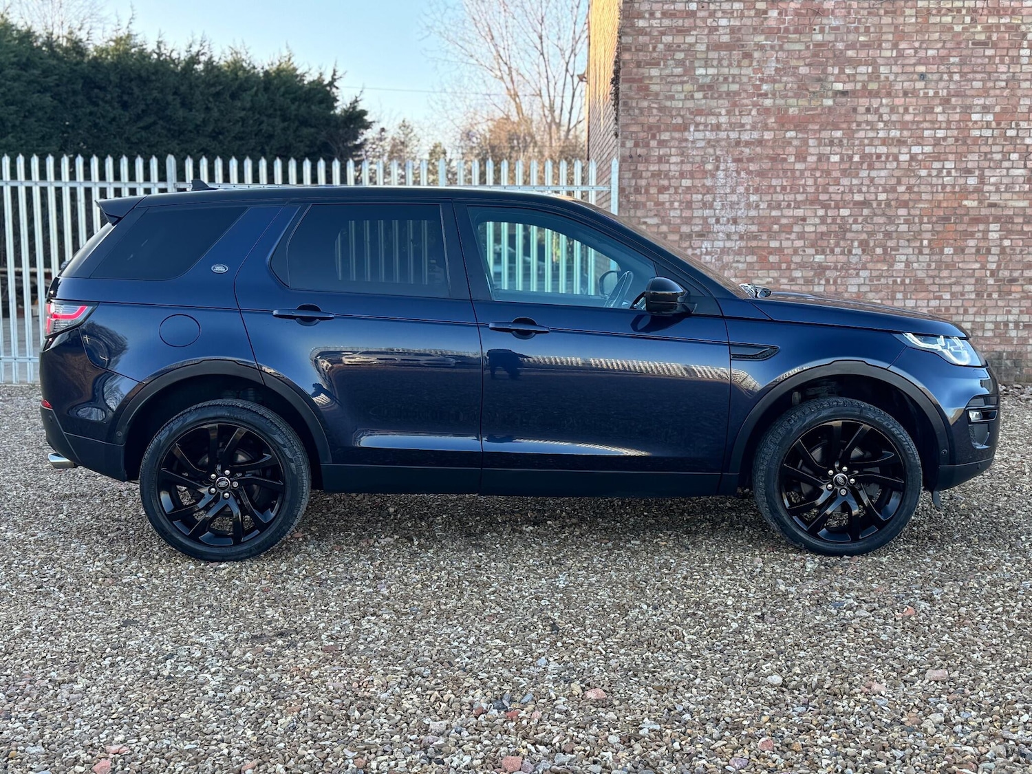 Used Land Rover Discovery Sport for sale - 77191048: Photo 7