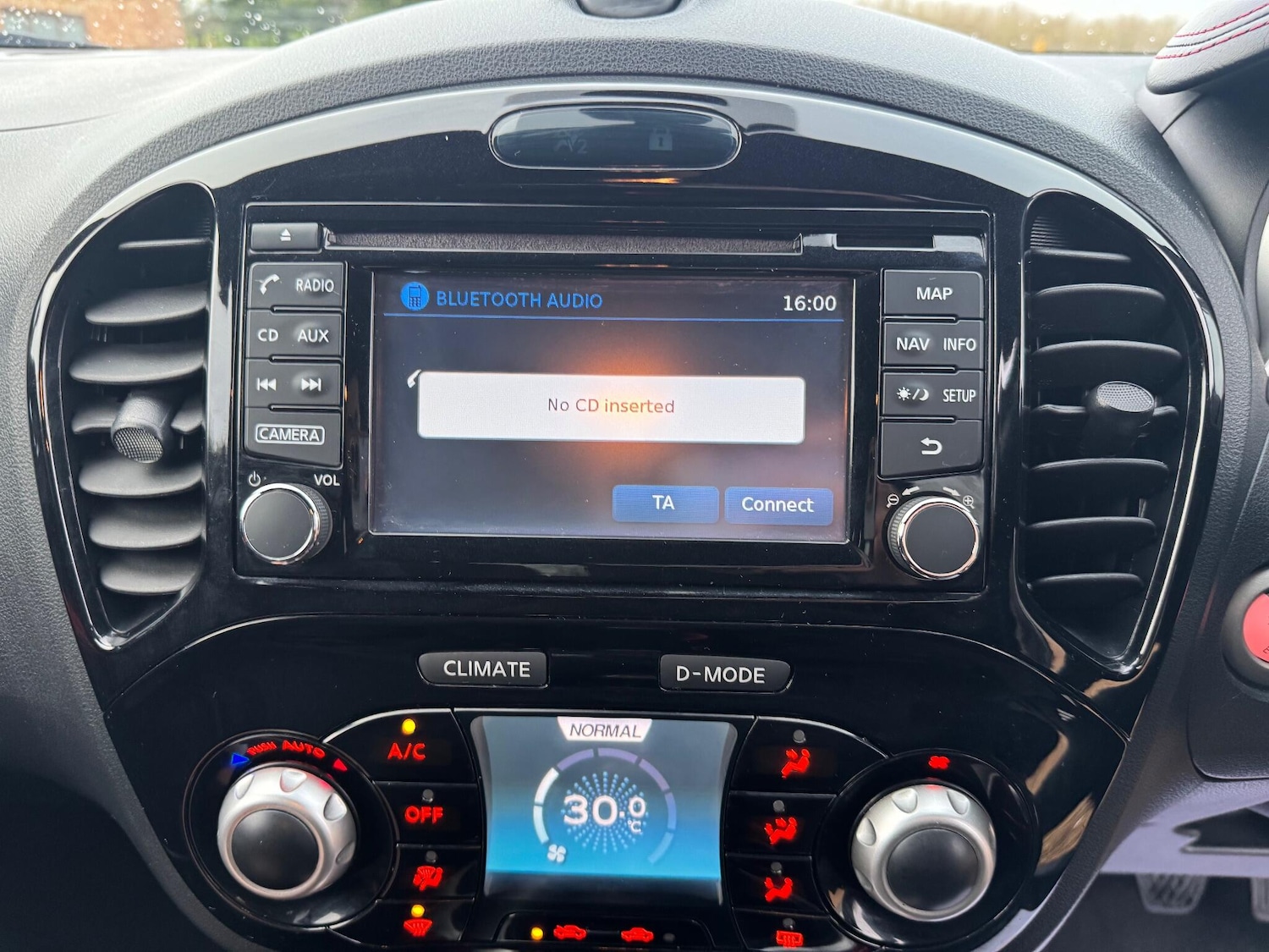 Used Nissan Juke for sale - 77191227: Photo 26