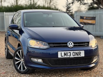 Used Volkswagen Polo 2013 for sale - 77768068: Photo