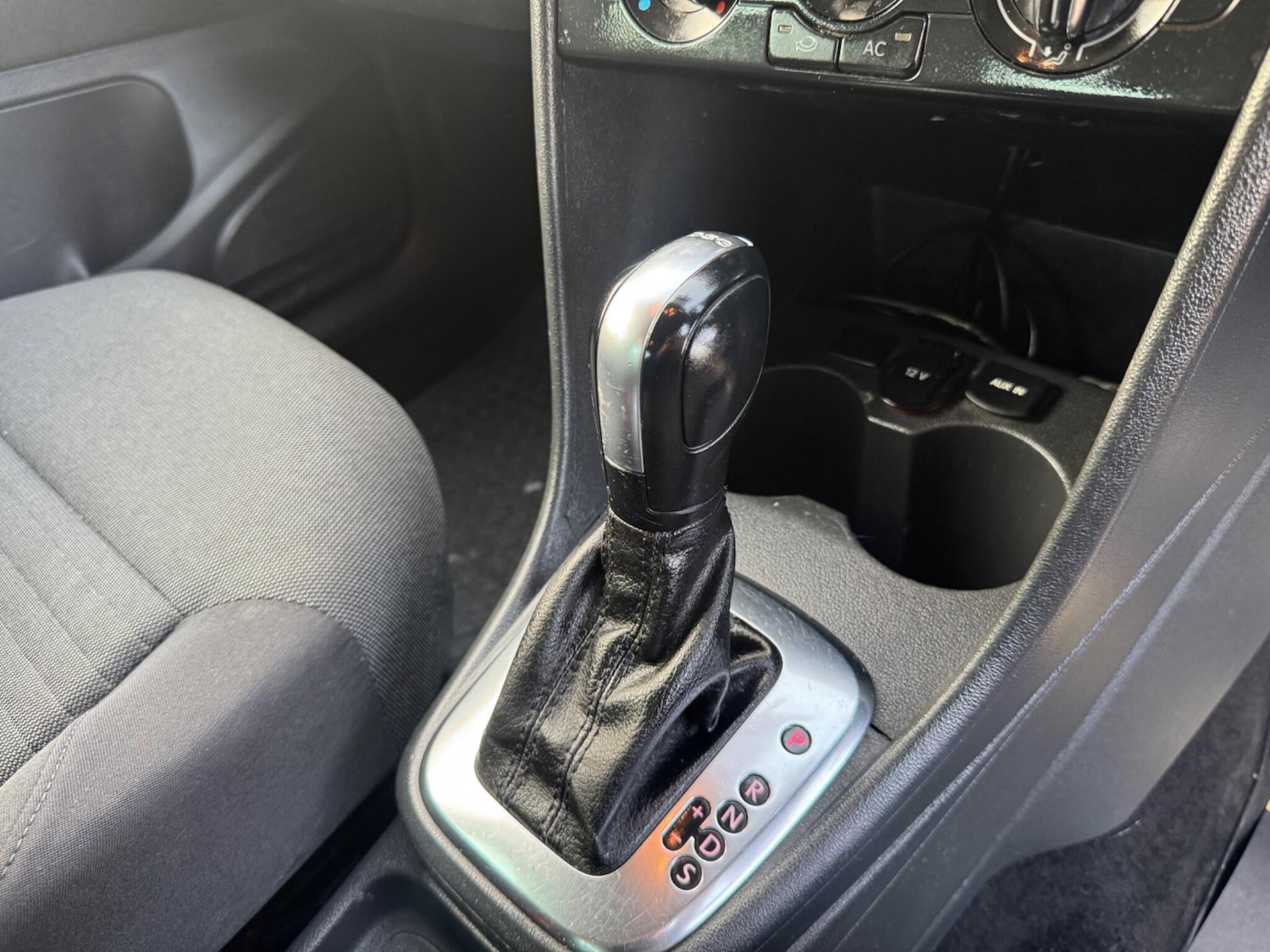 Used Volkswagen Polo 2013 for sale - 77768068: Photo 25