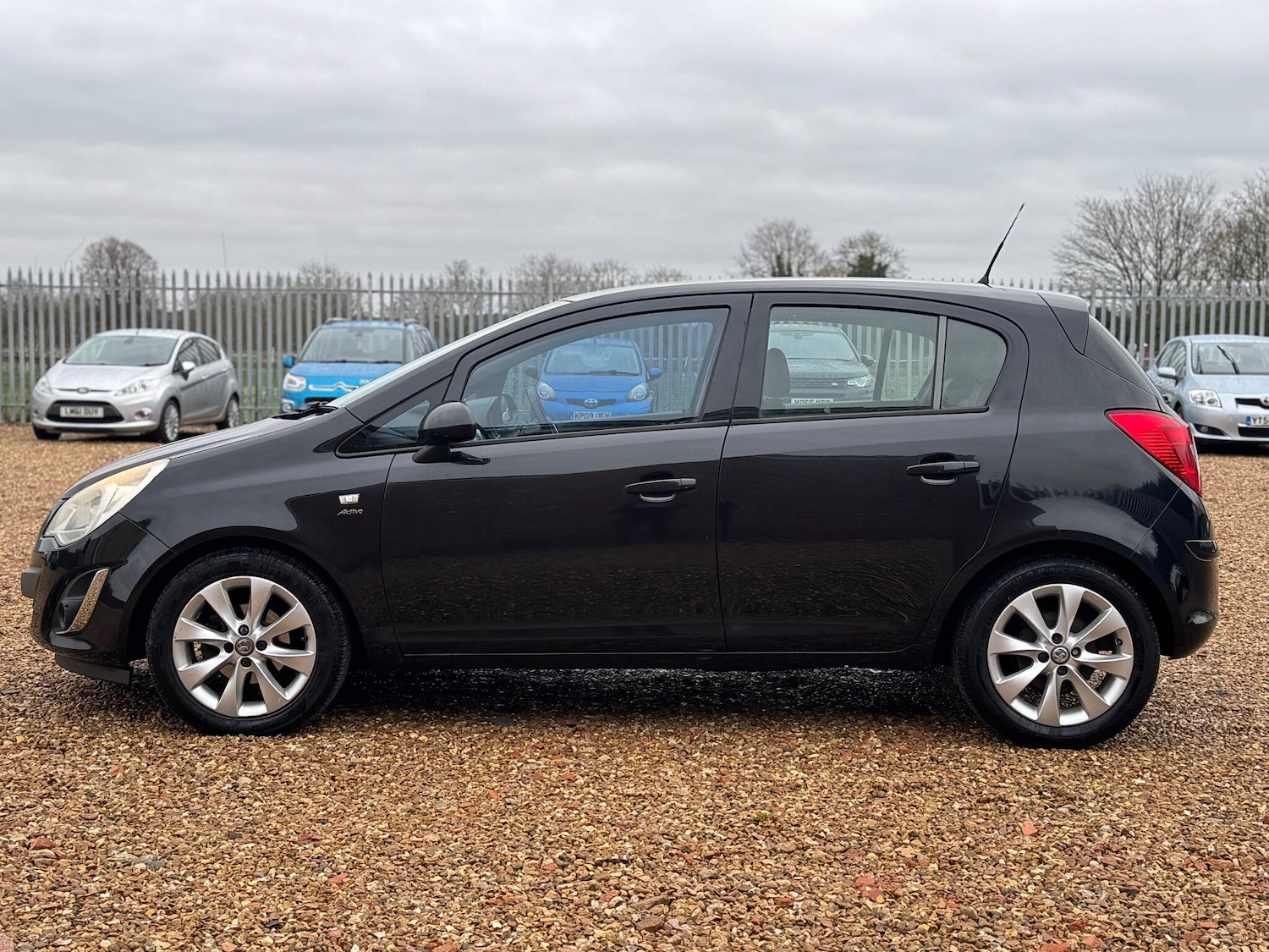 Used Vauxhall Corsa for sale - 77190391: Photo 8
