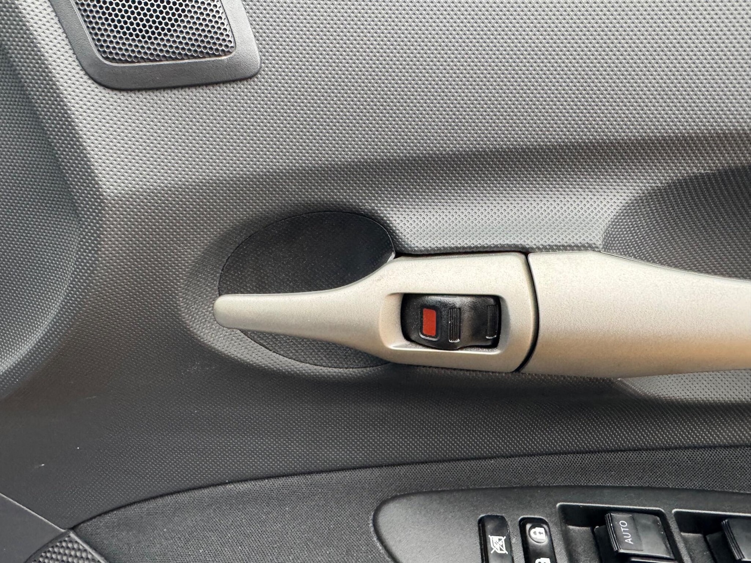 Used Toyota Auris for sale - 77192040: Photo 23