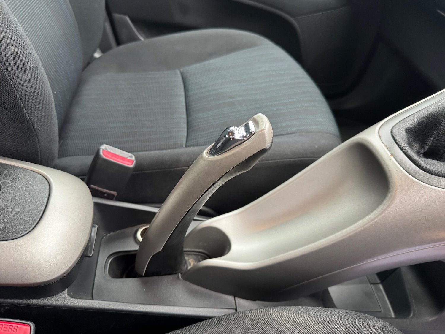 Used Toyota Auris for sale - 77192040: Photo 32